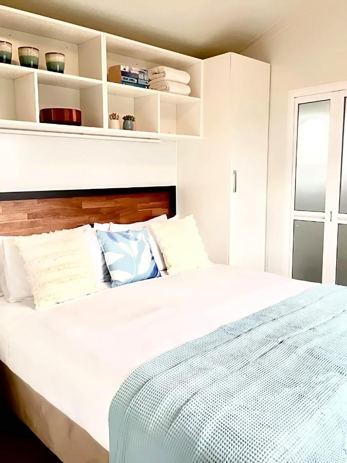 אלכסנדרה Almond Court Motel מראה חיצוני תמונה