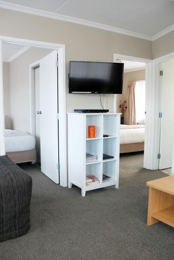 אלכסנדרה Almond Court Motel מראה חיצוני תמונה
